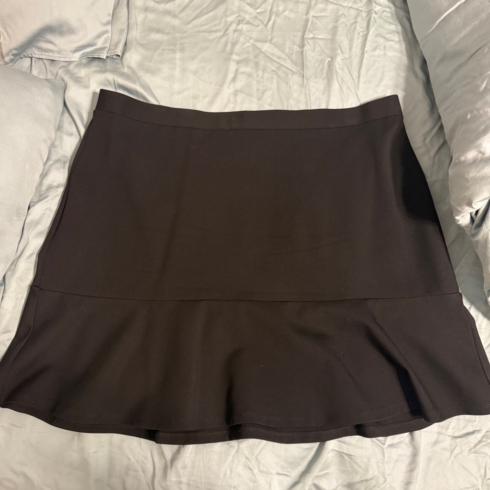 LOFT Black Flounce Hem Skirt ponte knit